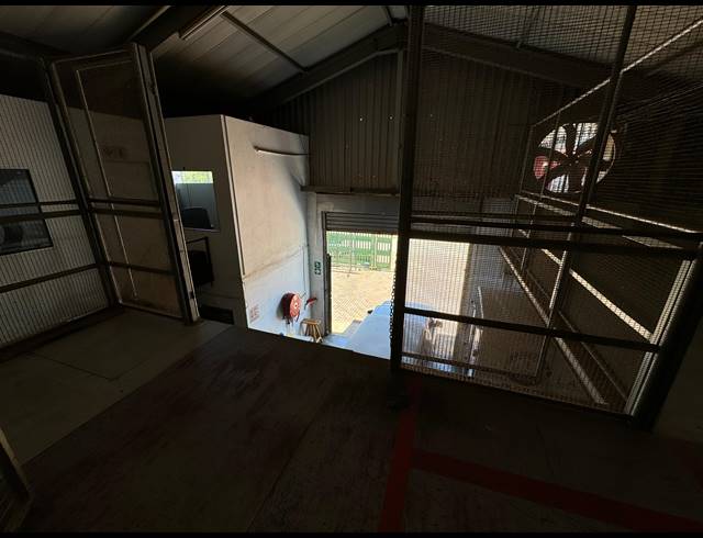 800M² WAREHOUSE SOLD IN ROBERTVILLE